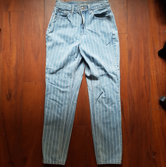 American Eagle Jeans - Picture 2 of 3
